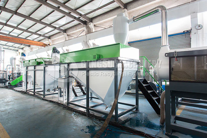 Washing tank